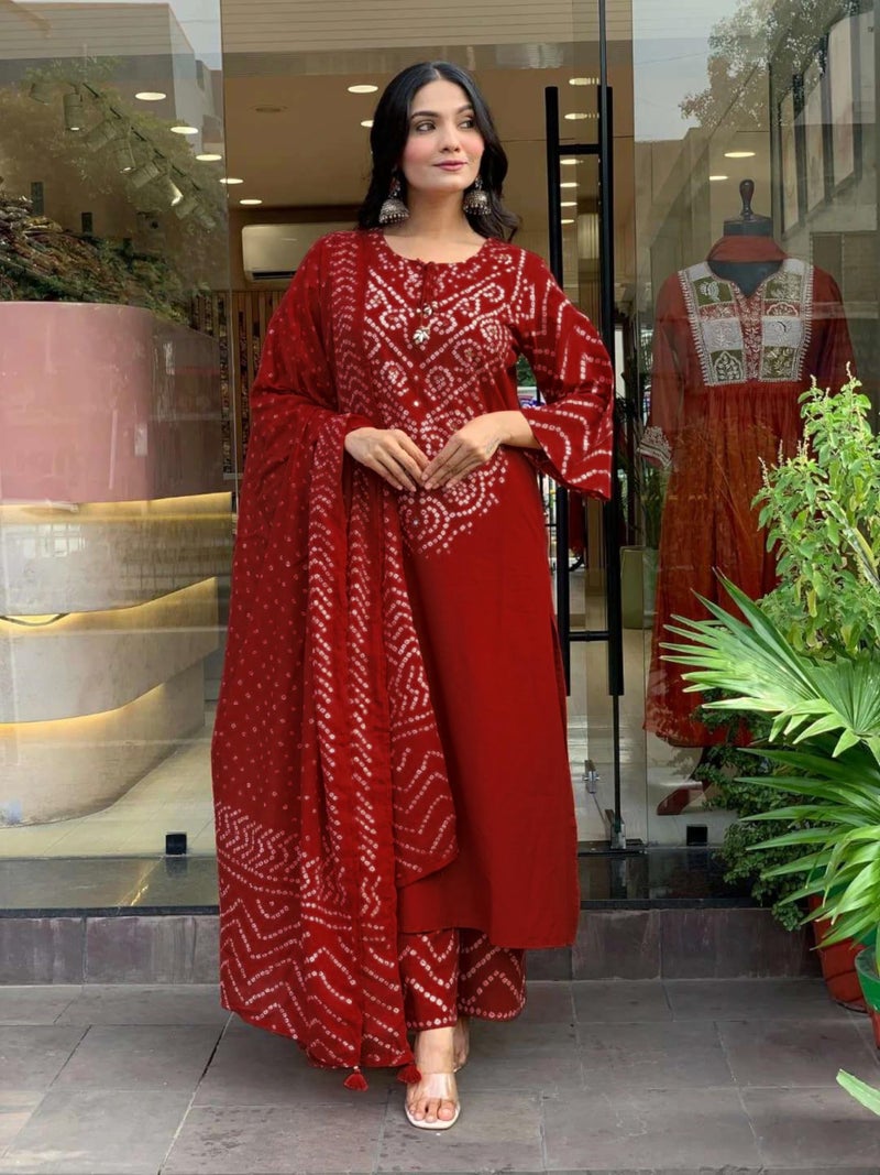 GoSriKi Women's Rayon Viscose Bandhej Printed Straight Kurta Pant with Dupatta (SAGARI RED-VKS01-GS_M_Red_Medium) - Image 4