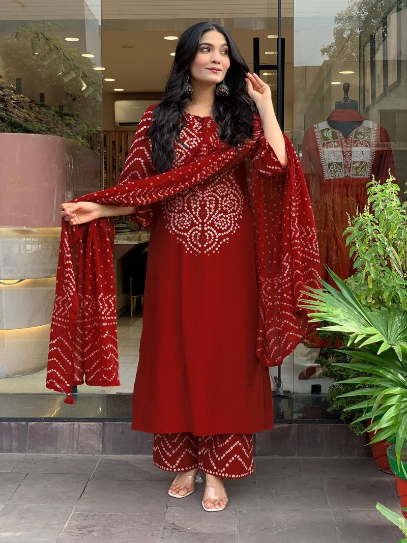 GoSriKi Women's Rayon Viscose Bandhej Printed Straight Kurta Pant with Dupatta (SAGARI RED-VKS01-GS_M_Red_Medium) - Image 3