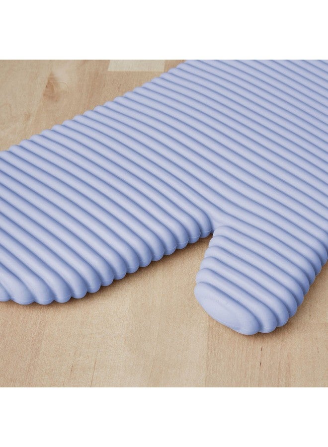 KitchenAid Ribbed Soft Silicone Oven Mitt Set, Lavender Cream 2 Count , 7.5"x13" - Image 4