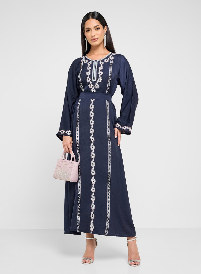 hayas closet Straight Sleeve Crew Neck Emroidered Belted Abaya - Image 1