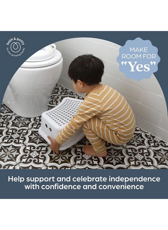 dreambaby Dreambaby Step Stool for Kids - Non-Slip Base and Contoured Design for Toilet Potty Training and Sink Use  - Image 4