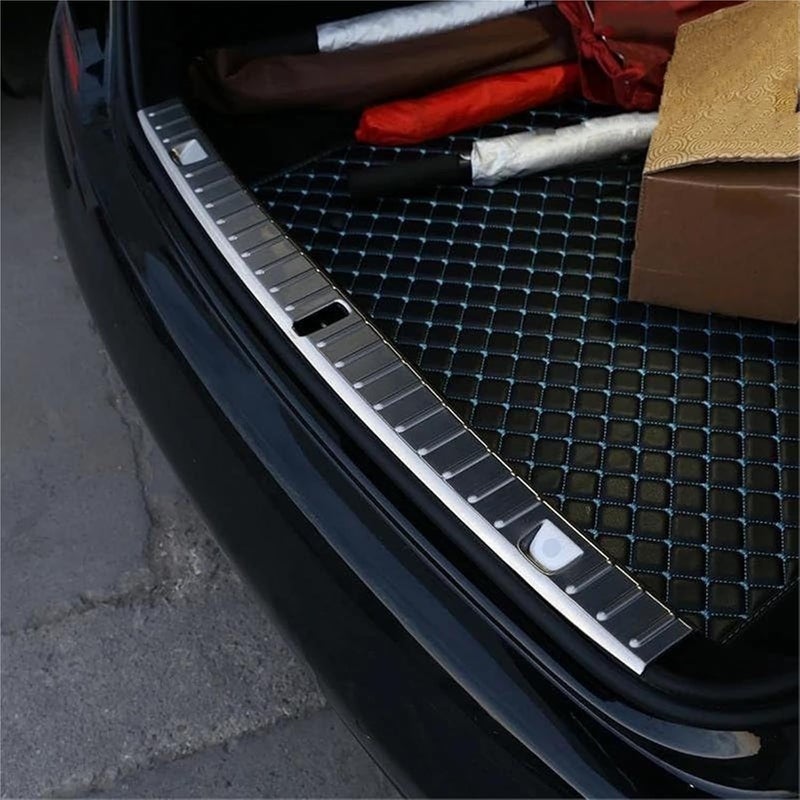 Vuzmode Rear Bumper Guard for BMW 7 Series G11 G12 - Image 3