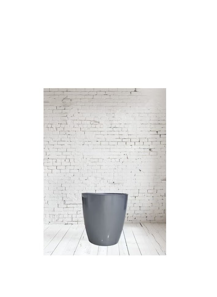 AL KHALDIYA - A circular plastic tree stand with an elegant design - Image 1