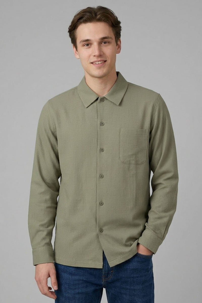 Aeropostale قميص رجالي عادي بقصة مريحة بأكمام طويلة، أخضر - Image 1