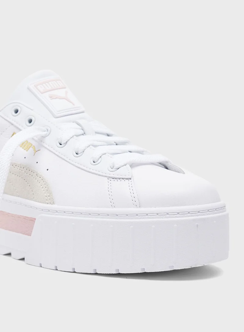 PUMA Mayze Sneakers