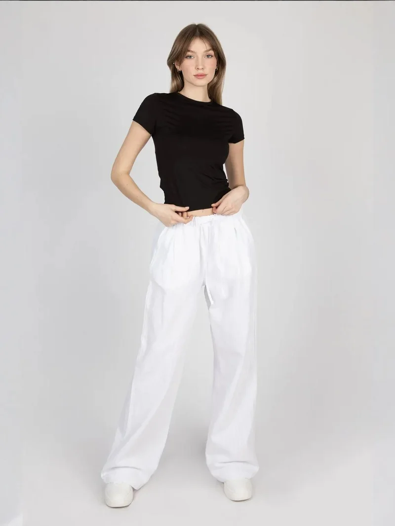 Hiccup Black Crew Neck Basic T-shirt for Women | Best Price UAE