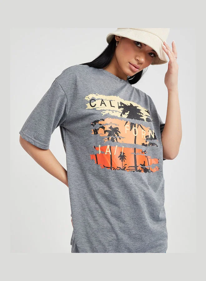 Styli Short Sleeves California Graphic Print Oversized T-shirt