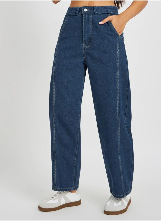 Styli Styli Mid Rise Cut and Sew Detail Barrel Fit Jeans with Wide Belt Loops
