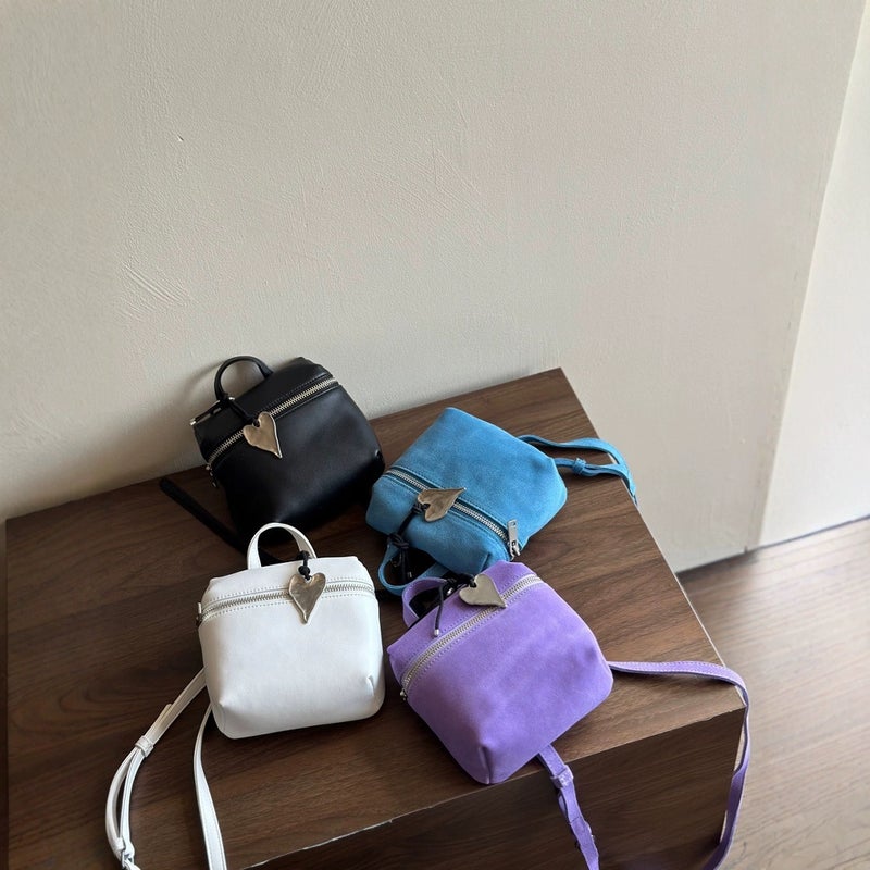 Mini Love Bucket Bag in Genuine Leather for Women - Image 2
