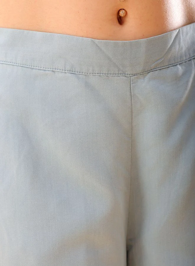 مرفوعة Women Flared Solid High-Rise Denim Pants