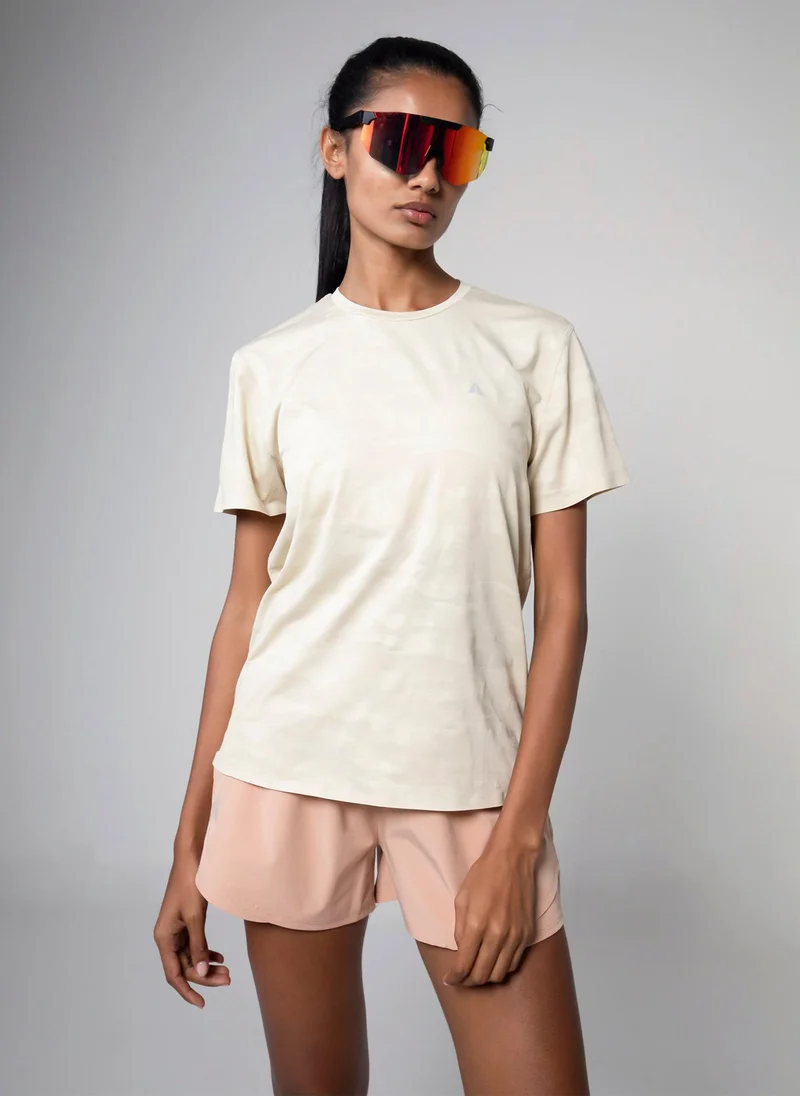 Aora Women’s Ultralight Performance T-Shirt – Featherlight Quick-Dry Gym Tee for High-Intensity Workouts & Everyday Comfort (Cream)