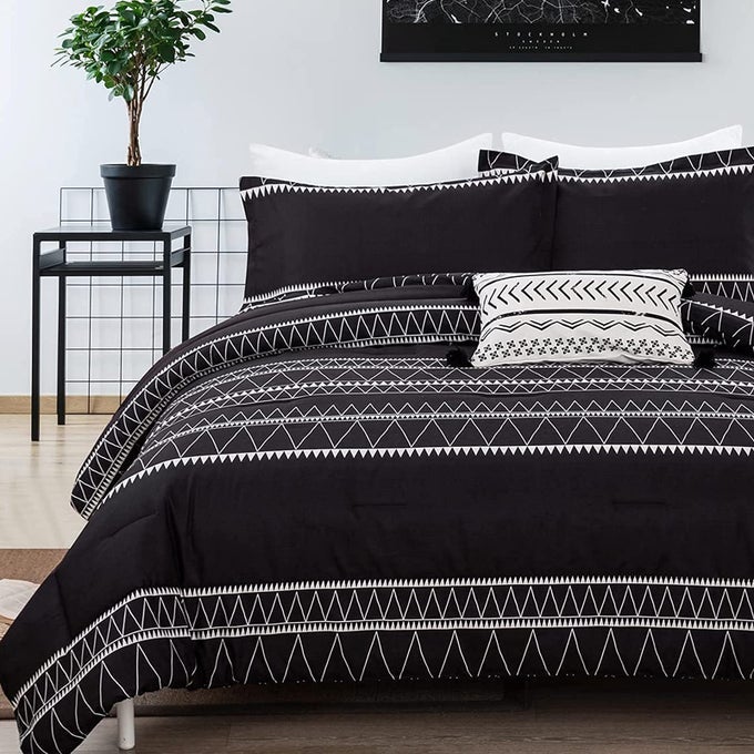 BLACK COMFORTER SET QUEEN REVERSIBLE BOHO TRIANGLE STRIPED DOWN ALTERNATIVE COMFORTER SET FOR QUEEN BED 3 PIECES 1 COMFORTER 2 PILLOWCASES SOFT MICROFIBER BEDDING SET 90X 90
