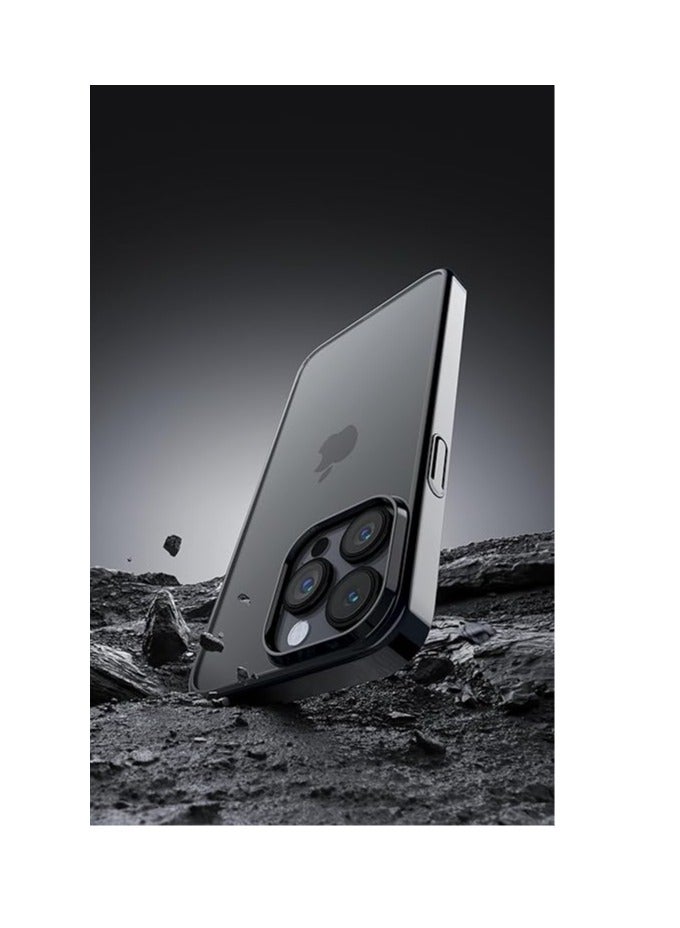 devia Devia iPhone 15 Pro Case Clear Drop and Scratch Resistant The protective case is specially designed to withstand drops from a height of up to 1.2 meters in black - Image 4