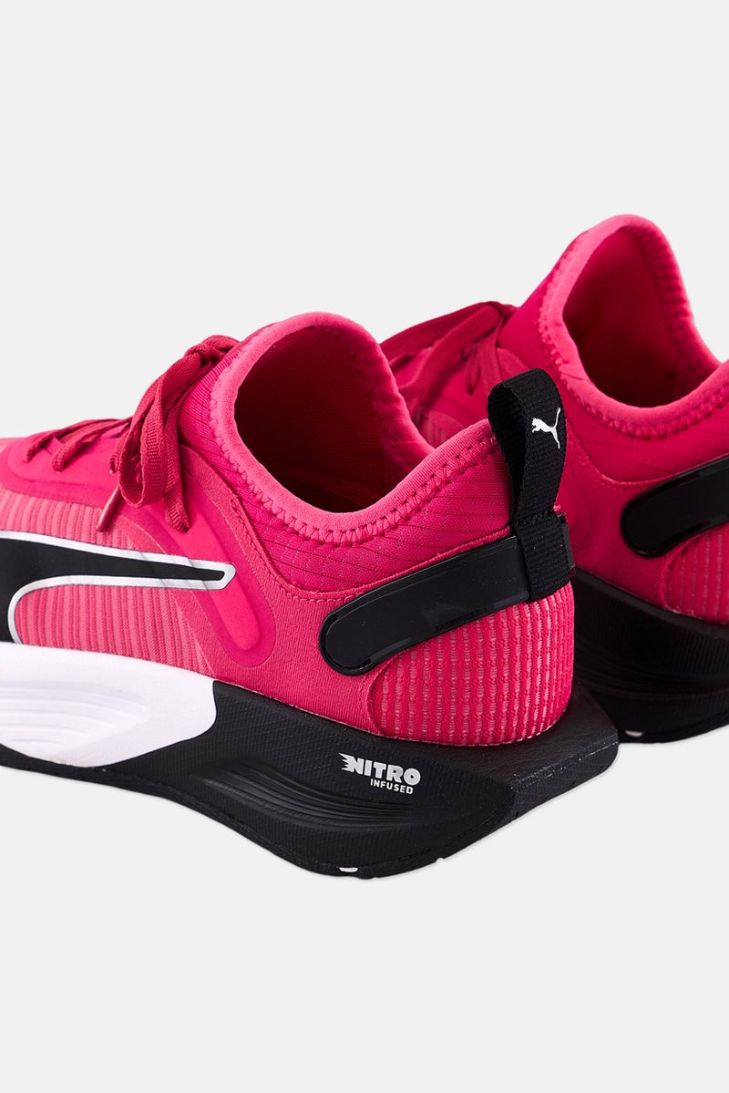 PUMA أحذية تدريب نسائية Pwr XX Nitro مزودة بأربطة، وردي - Image 2