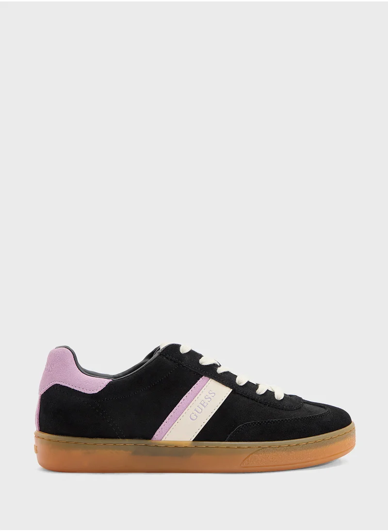GUESS Logo Detailed Lace Up Low Top Sneakers