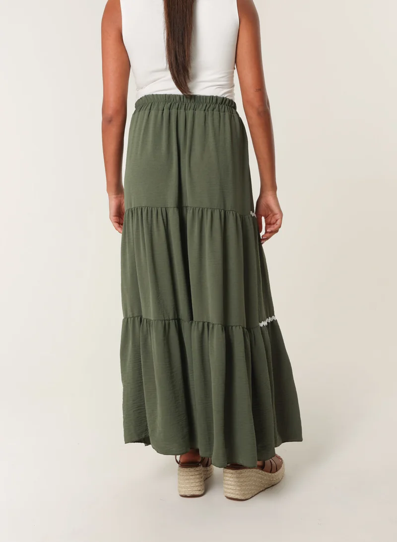 بلو فانيلا Tape Zig Zag Tiered Maxi Skirt