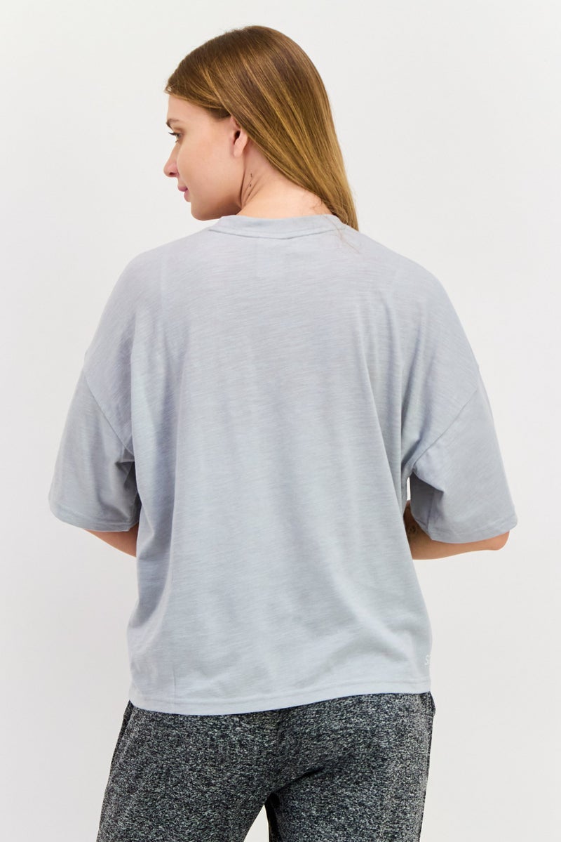 PUMA Women Sportswear Fit Short Sleeve Training T-Shirts, Light Grey - Image 3