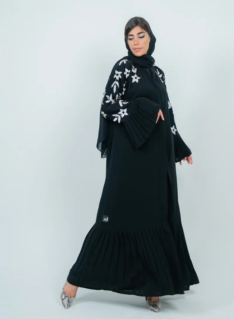 Rosette Abaya Embellishment Abaya with Embroidered Sleeves & Pleated Design