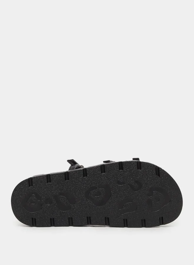 Styli Styli Strappy Buckle Details Flat Sandals