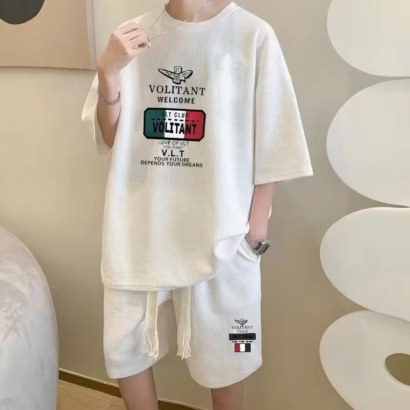 بدلة رياضية غير رسمية جديدة صيفية للرجال قميص بأكمام قصيرة علامة تجارية عصرية شورتات بخمسة نقاط فضفاضة على طراز هونغ كونغ مجموعة من قطعتين باللون الأسود - Image 5