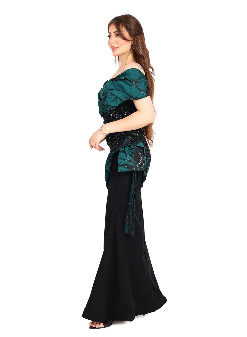 MODERN DESIGNER A breathtaking long royal dress with a luxurious and elegant look that suits all your choices The perfect choice for an unforgettable look that will make you the star of every occasion - Image 2