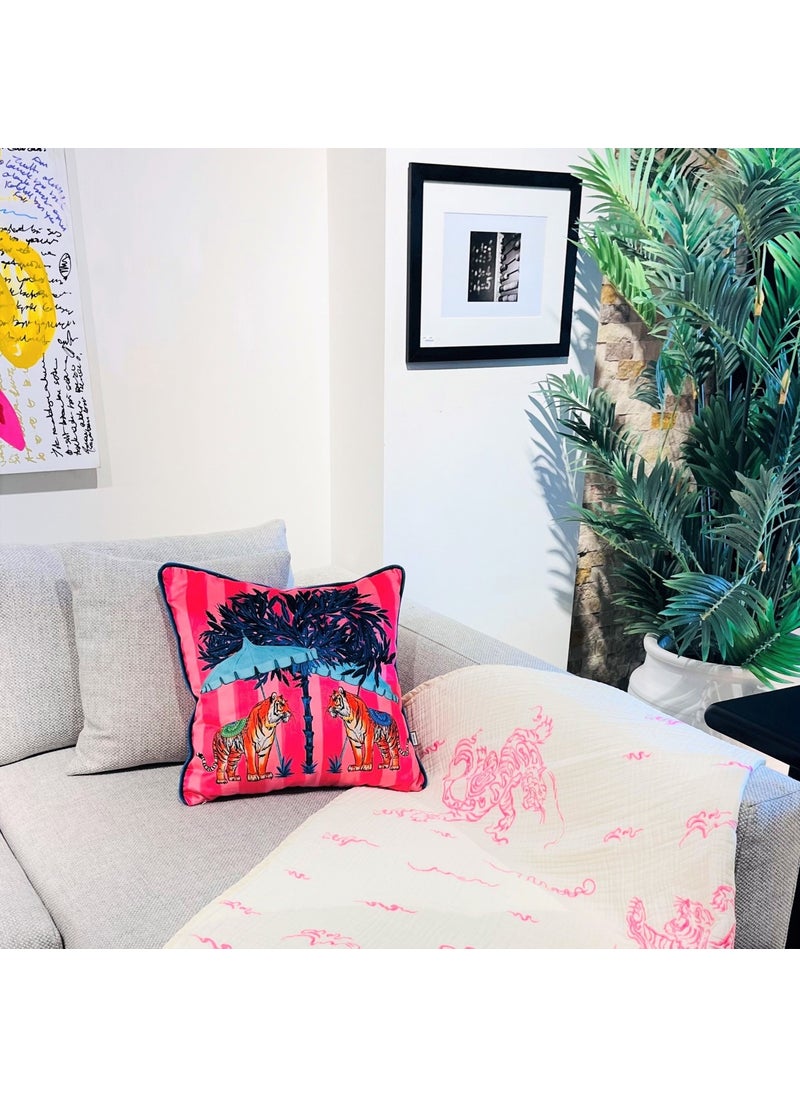 Ge Living - Velvet Cushion Cover - Image 1