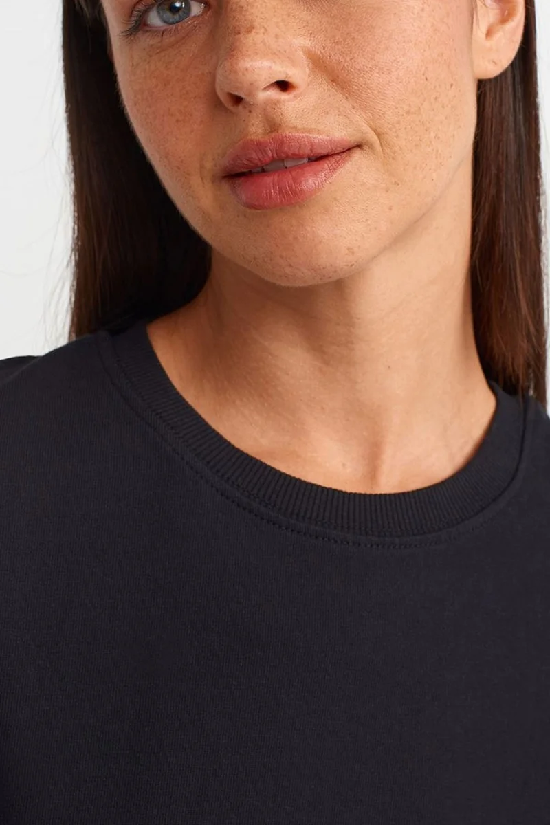 Dilvin Black DILVIN Oversized Cotton Crew Neck T-Shirt for Women | Best Price UAE
