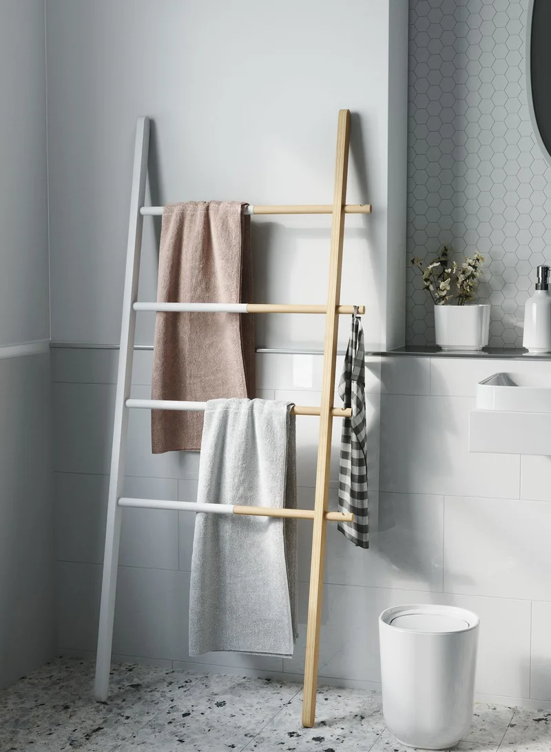 UMBRA Hub Blanket Decorative Ladder