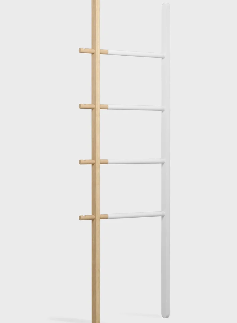 UMBRA Hub Blanket Decorative Ladder