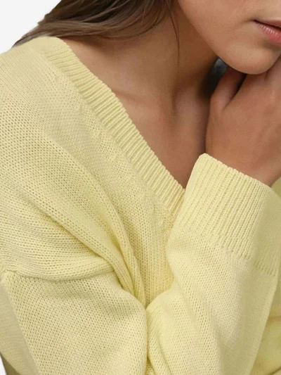 HICCUP Thick Knit V-neck Sweater