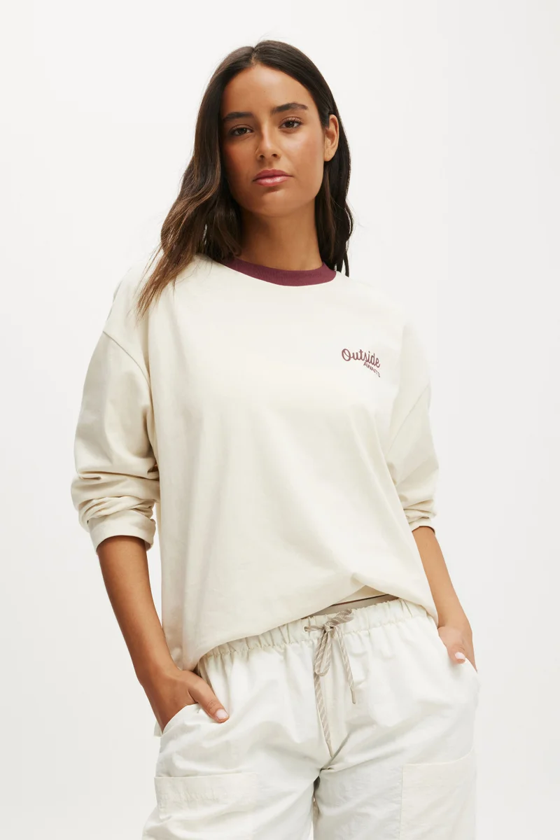 Body Long Sleeve Graphic Crew