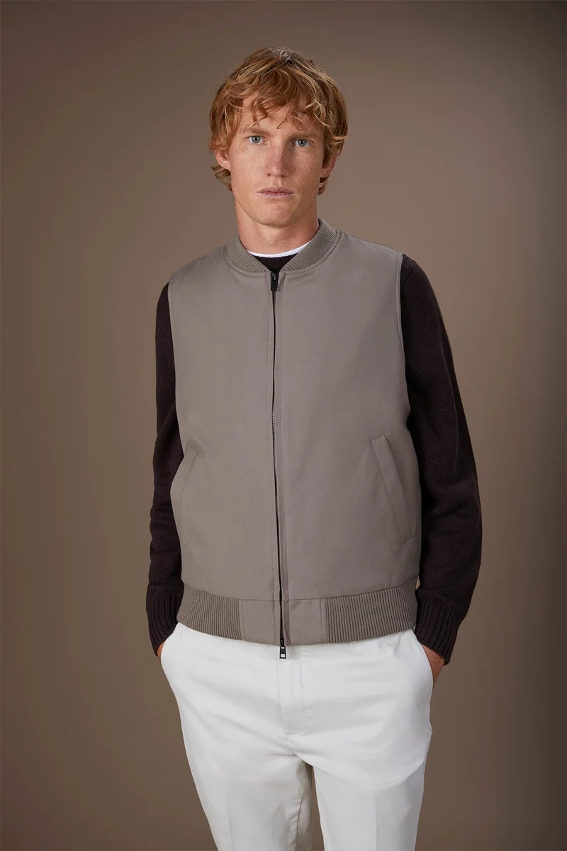 Men's padded sleeveless jacket - Beige