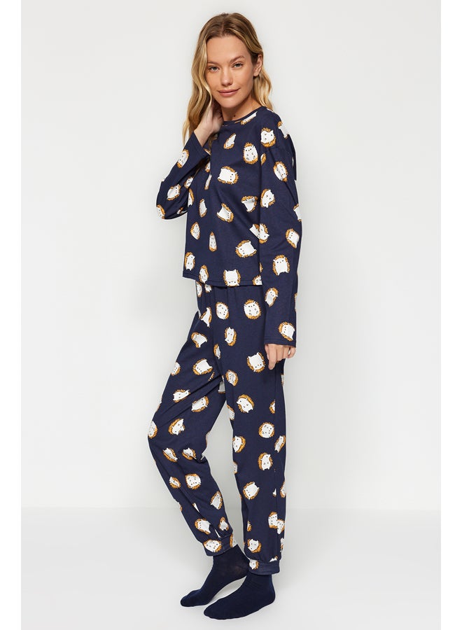 trendyol طقم بيجامة محبوكة من القطن 100٪ باللون الأزرق الداكن THMAW24PT00136 - Image 3