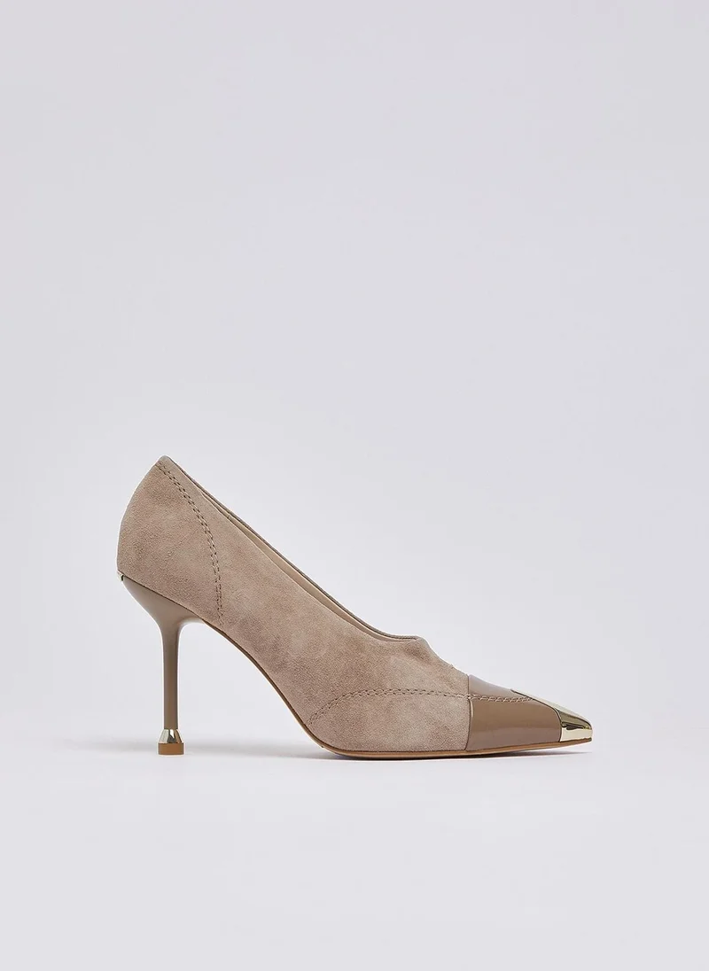 ليو جو Metallic Toe Cap Pumps