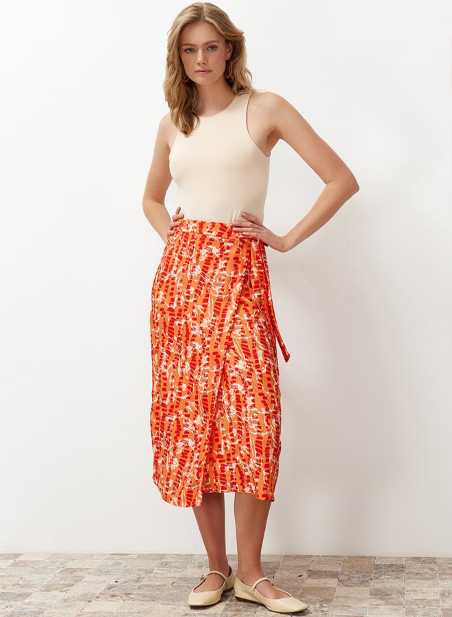 trendyol Orange Floral Patterned Viscose Fabric Midi Woven Skirt  - Image 2