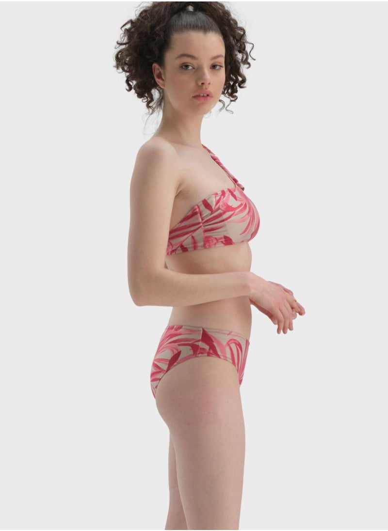 dagi - One Shoulder Bikini Top - Image 1