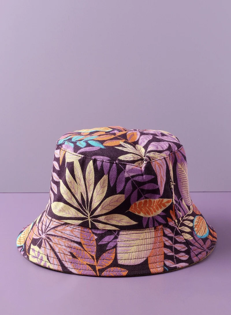 صوص هاوت قبعة دلو بنقوش زهور متعددة الألوان