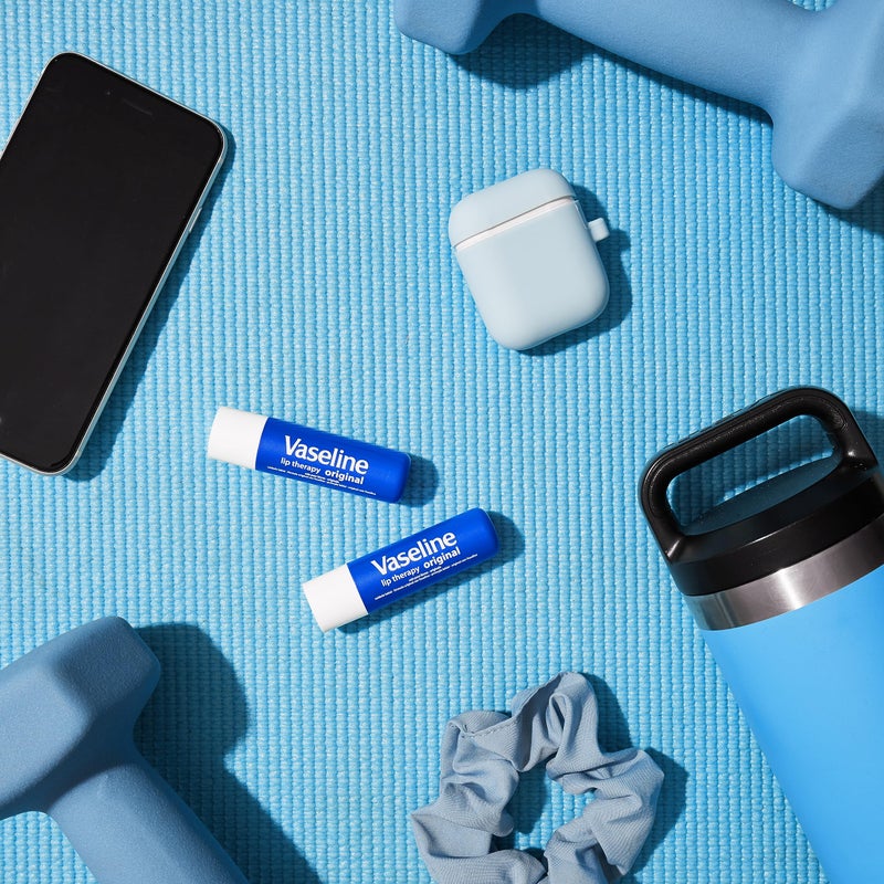 Vaseline فازلين للعناية بالشفاه الأصلية، تغذية سريعة المفعول، مثالي للشفاه المتشققة، الجافة، المتصدعة، أو التالفة، بلسم شفاه، عبوة 3 من 2، 0.16 أونصة لكل منها، 6 بلسم شفاه - Image 5