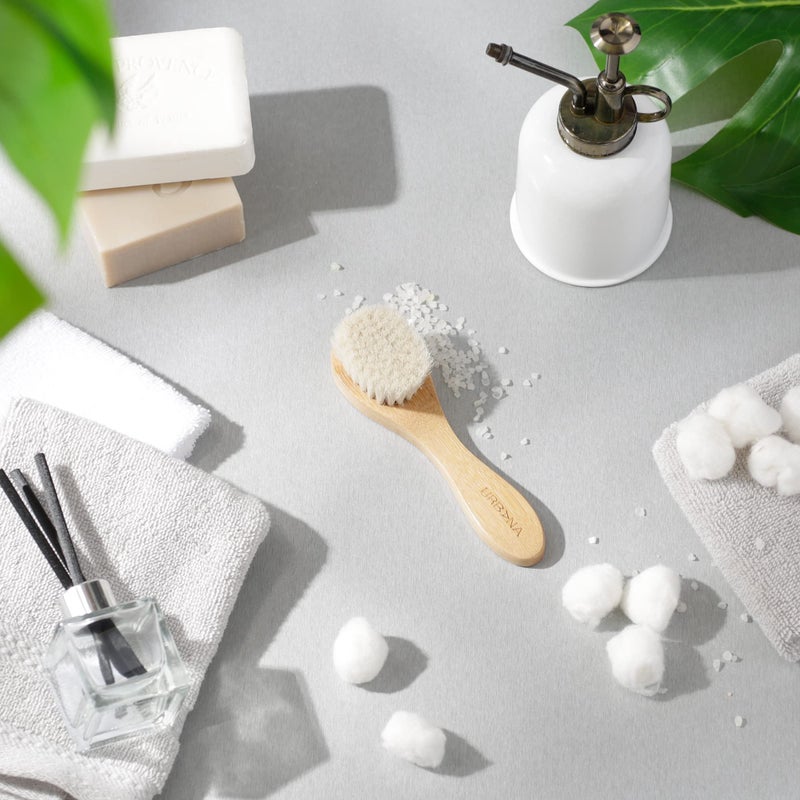 Urbana Spa Prive Home Spa Collection, Face Brush - Image 5