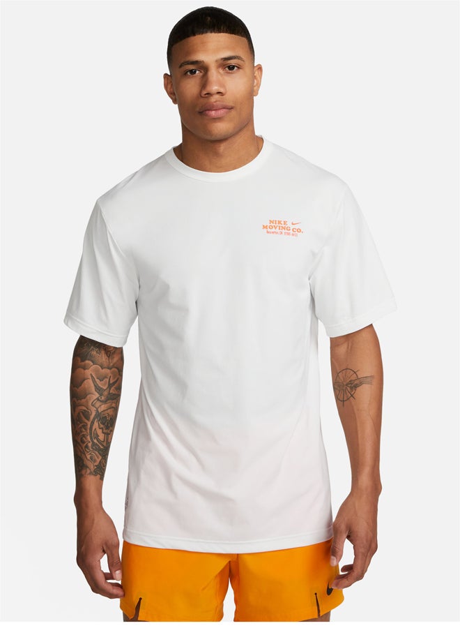 نايكي تيشيرت MOVING.CO رجالي  - Image 1