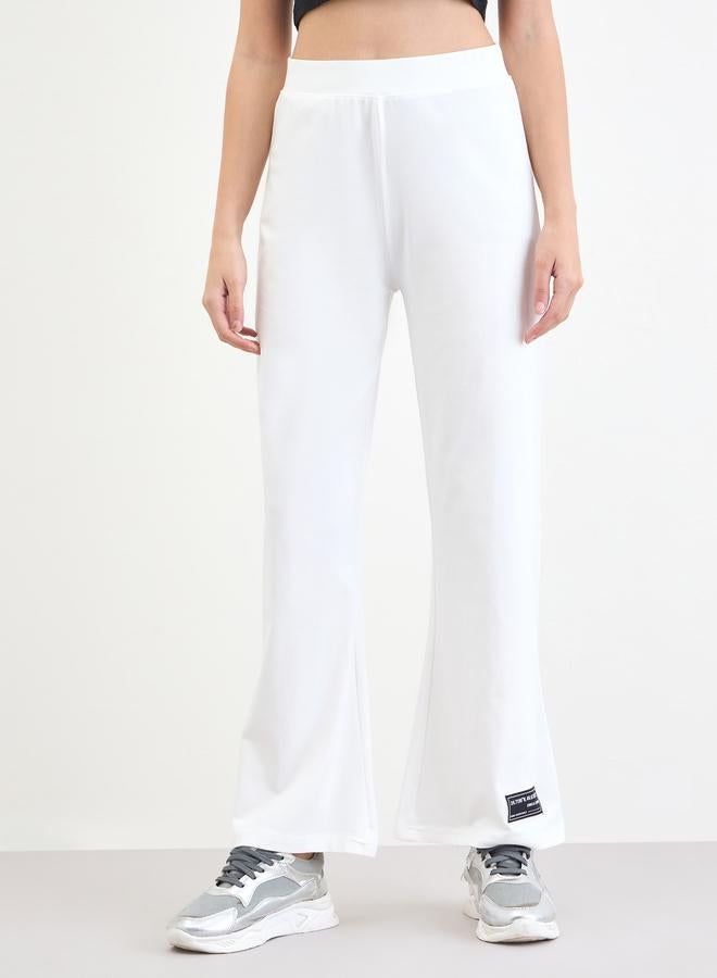 ستايلي جوغر واسع مزين بشارة - Image 3