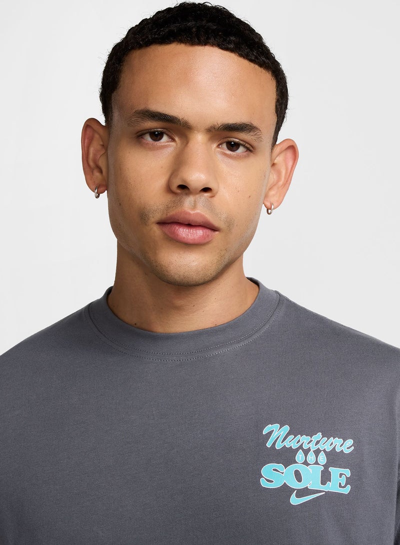 نايكي تي شيرت يو إن إس تي إم  أو سي بلومينج - Image 3