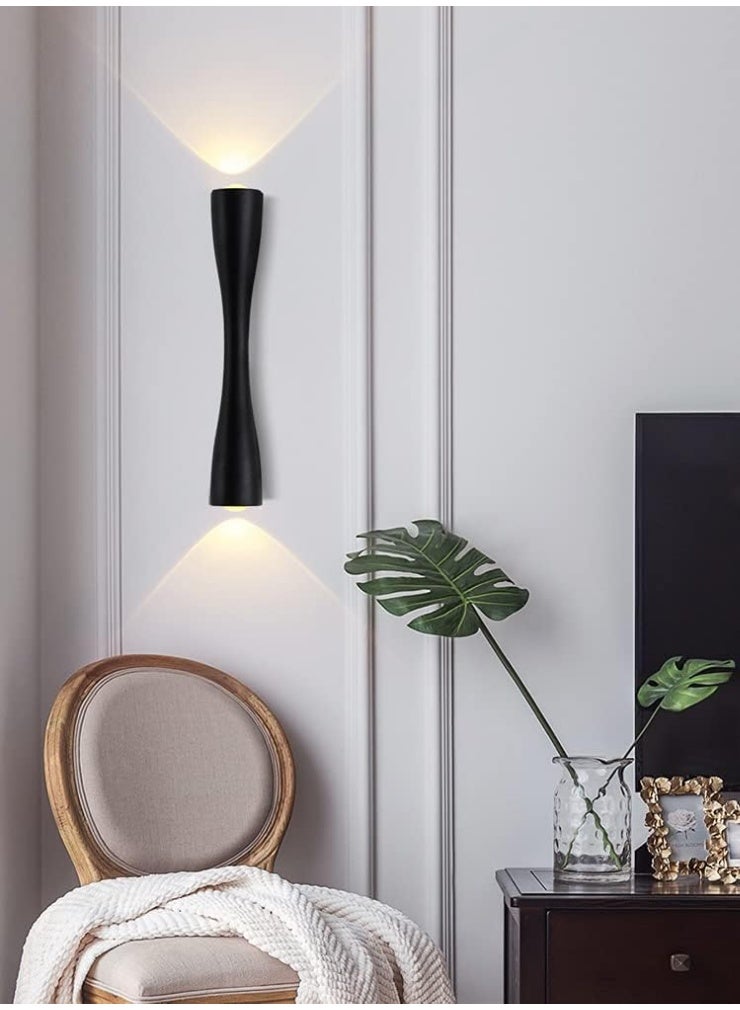 AFN Modern wall mounted light fixture with sculpted hourglass form, dual direction illumination for living space, hallway or lounge, decorative accent lighting that complements ceiling light and modern ceiling lighting layouts - Image 2