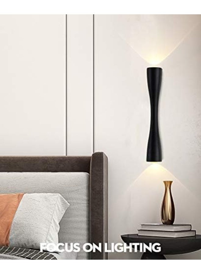 AFN Modern wall mounted light fixture with sculpted hourglass form, dual direction illumination for living space, hallway or lounge, decorative accent lighting that complements ceiling light and modern ceiling lighting layouts - Image 4