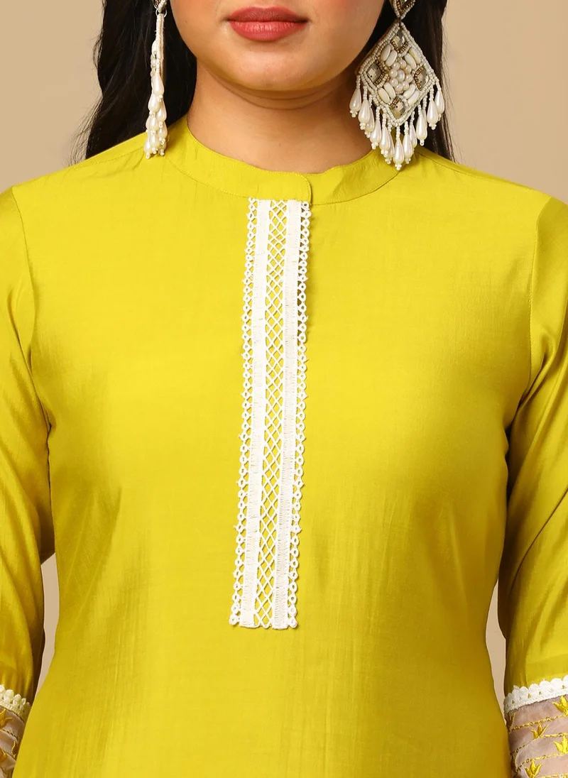globus Globus Women Floral Yoke Design Regular Thread Work Kurta With Trousers