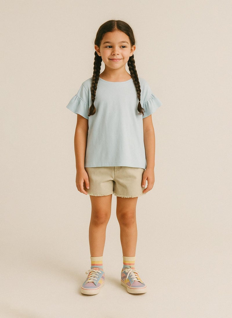 مينوتي تيشيرت بناتي بتفاصيل كشكش على الأكمام - Image 1