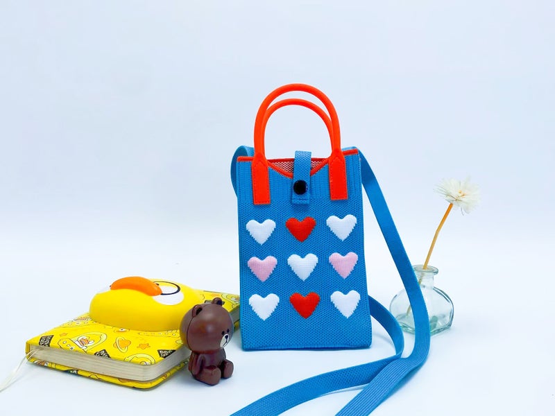 2025 Spring Fly Knitted Tote Bag Girl'S Love Mobile Phone Bag Wool Knitted Small Square Bag Crossbody Bag Textured Bag - Image 1