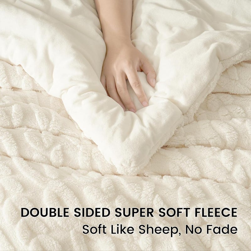 PHF 3 Piece Fluffy Sherpa Fleece Queen Comforter Set, Warm Fuzzy Soft Bedding for Winter, 3D Tufted Flannel Plush Shaggy Bed Set, Set includes 1 x 230cm x 230cm Comforter and 2 x 50cm x 65cm Pillowcases, Cream - Image 3