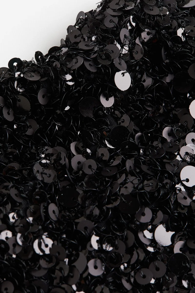 اتش اند ام بلوزة بوستيير مزينة بالترتر