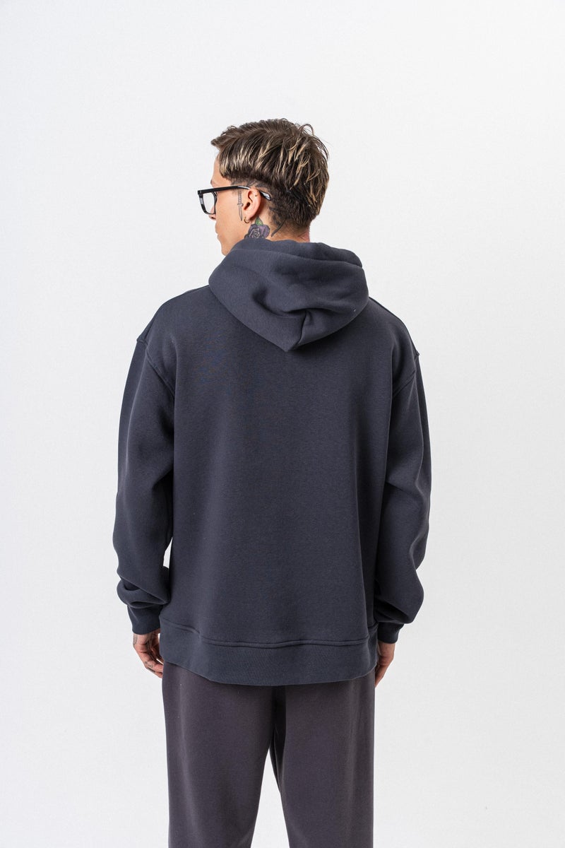 ريسباير هودي رجالي أساسي واسع (Oversize) بغطاء رأس بتفاصيل نص "Respire" لون رمادي داكن (Füme) - Image 3